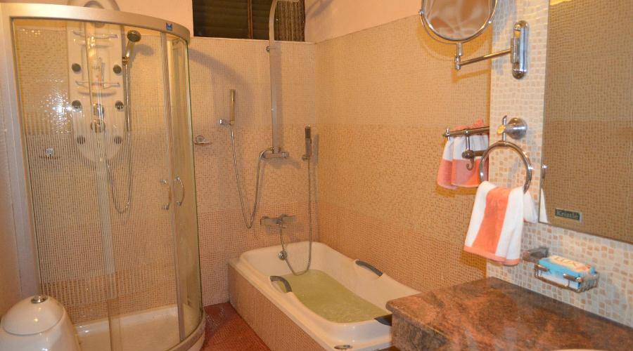 Silvermoon Heritage Homestay, Kochi 5